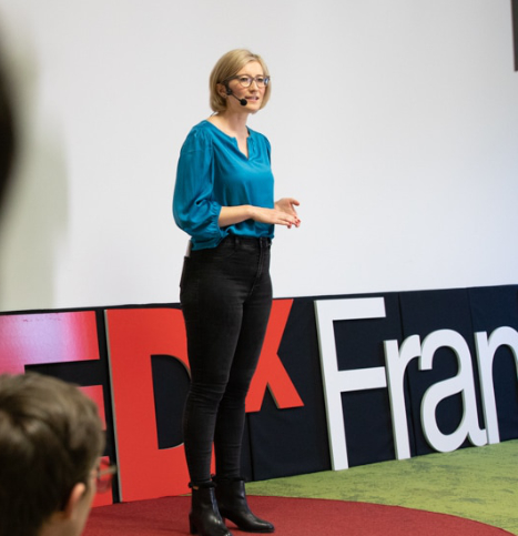 Book an appointment with psychologist Sally Schulze